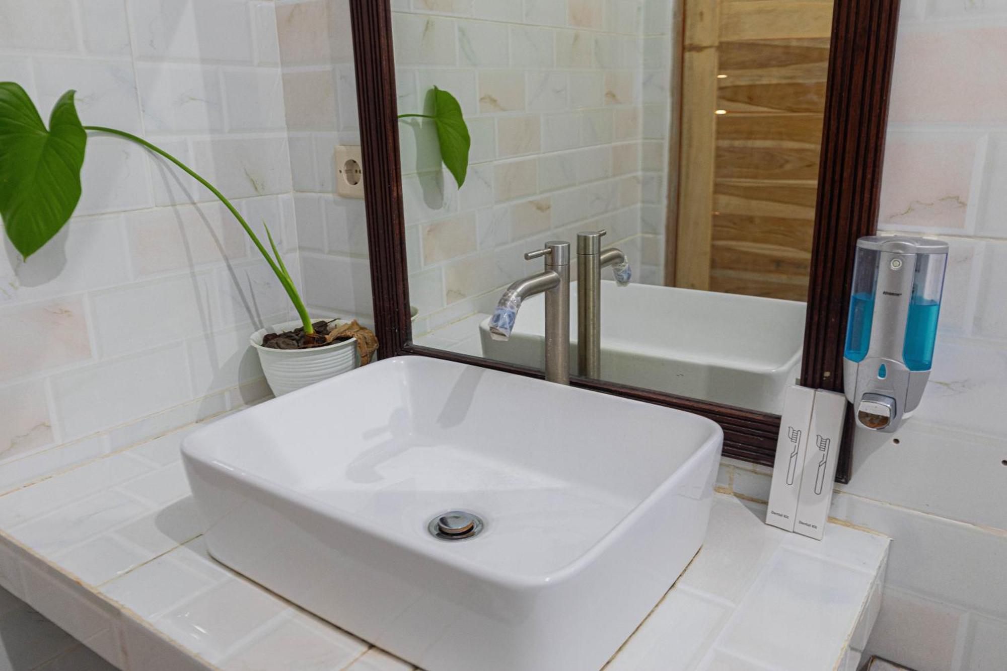 Bhavana Cottage Batumadeg Ngoại thất bức ảnh